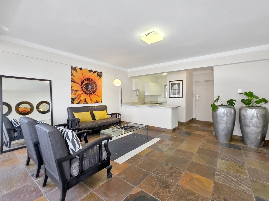 2 Bedroom Property for Sale in Three Anchor Bay Western Cape